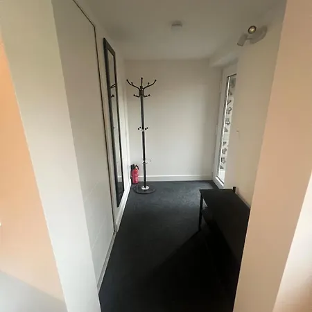 The Souterrain * نايميخين